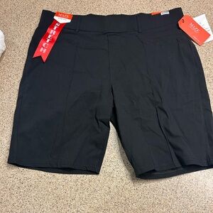 Maze Women’s Black Stretch Shorts